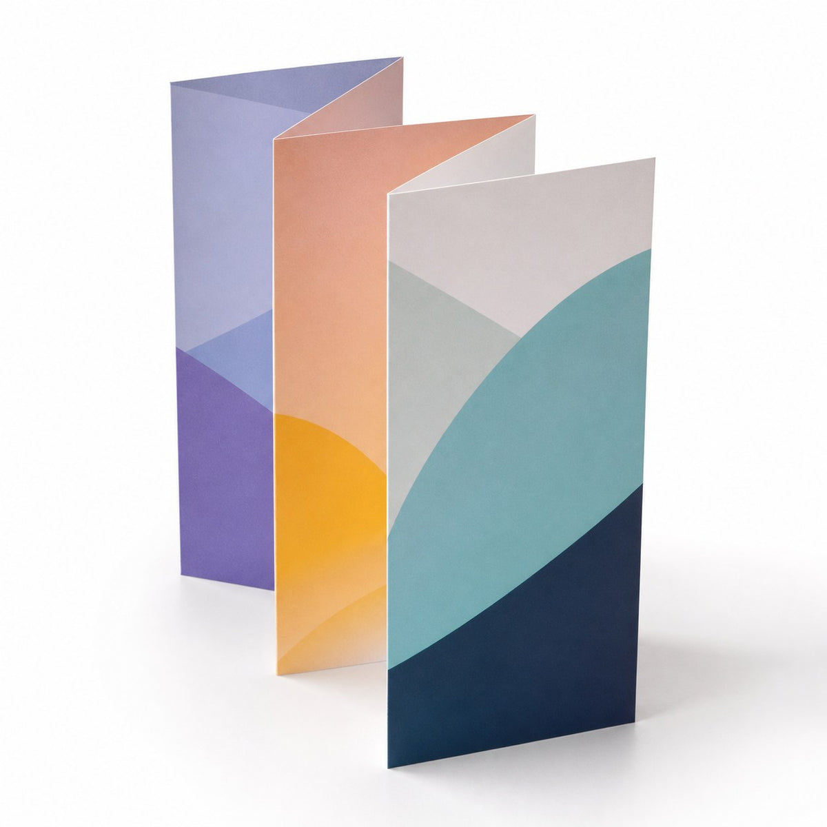 Faltblatt, gefalzt auf 15,0 cm x 26,5 cm, horizontaler Zickzackfalz, 6-seitig