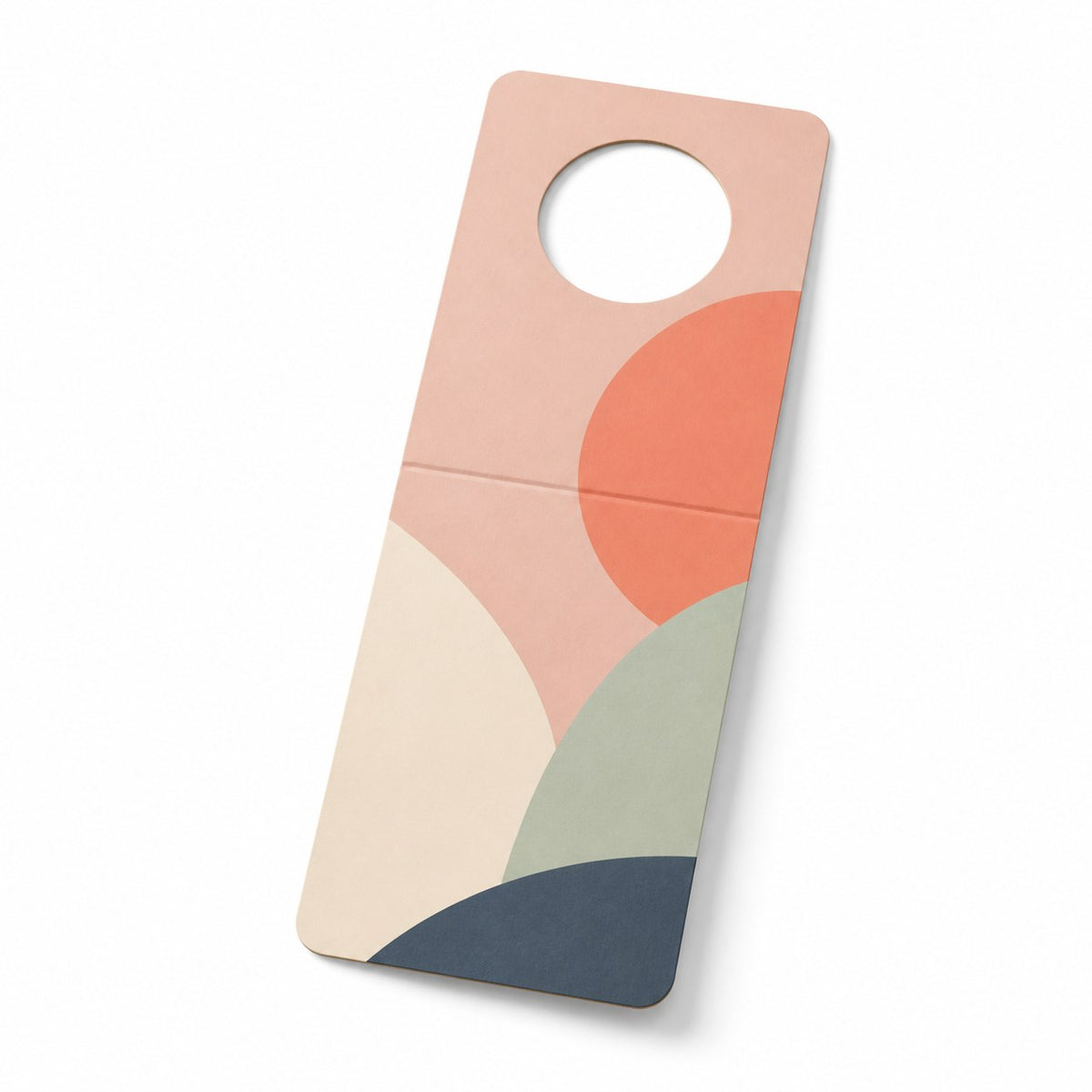 Flaschenanhänger 60 x 150 mm mit Falz, beidseitig bedruckt, mit beidseitiger Softfeel-Folie