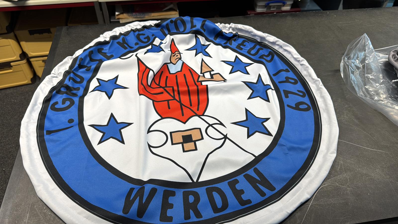 Sousiüberzug bis nach Deutschland