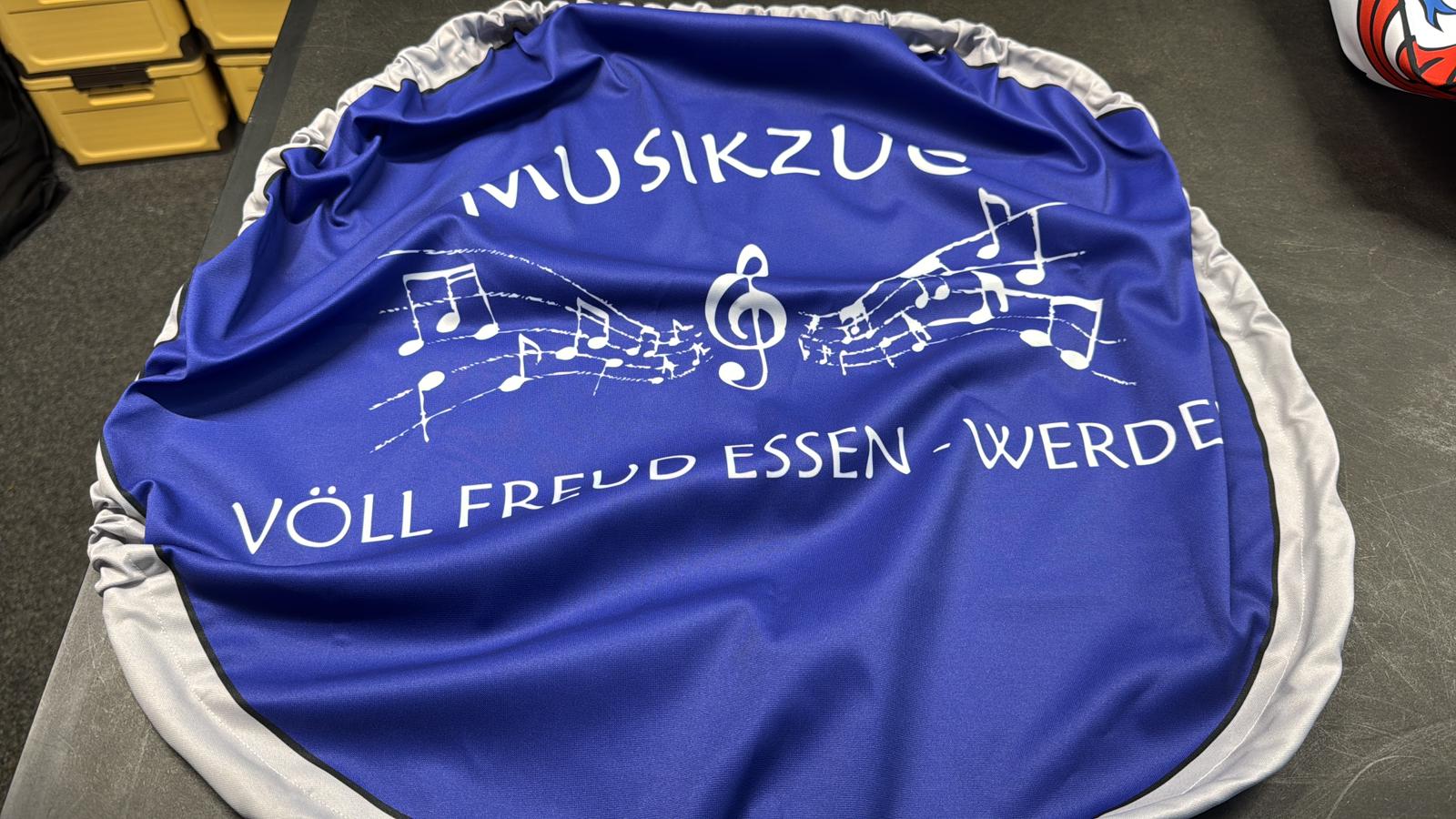 Massgeschneiderte Schutzüberzüge für Sousaphone