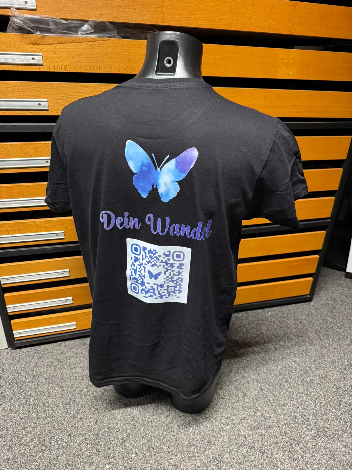 DEIN Wandel mit branded Shirts am Arbeiten