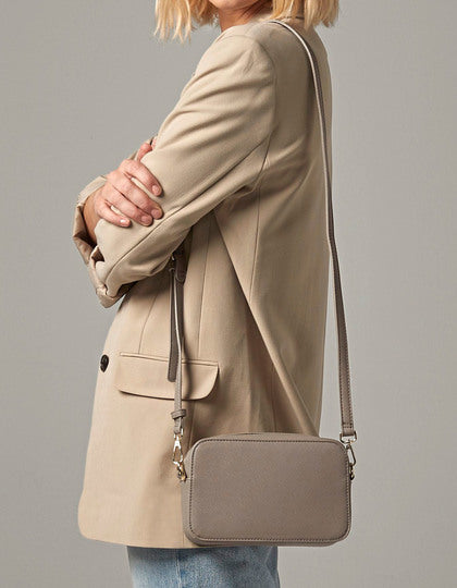 Boutique Structured Cross Body Bag – Bild 4