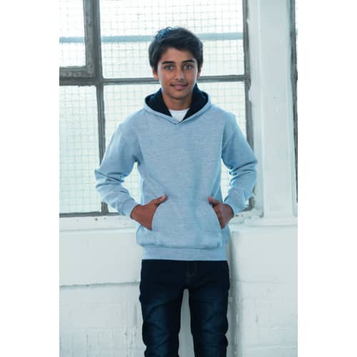 Varsity Hoodie in Detail 4 - bedruckbar und bestickbar