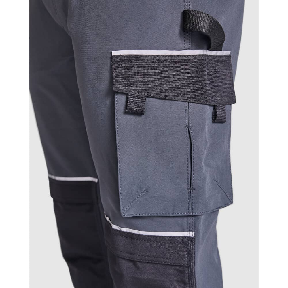 Multi-pocket Stretch Work Trousers Wall in Detail 3 - bedruckbar und bestickbar