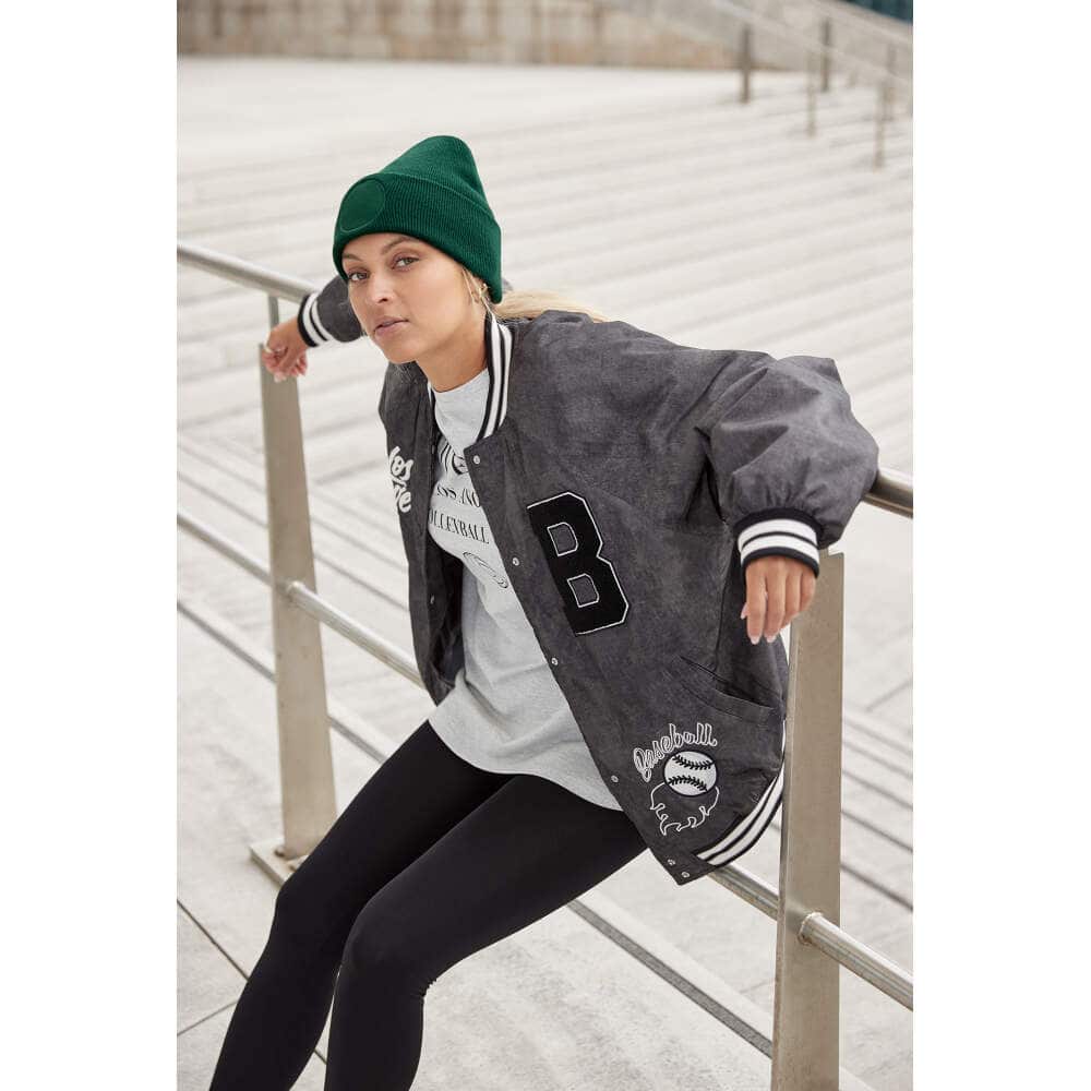Circular Patch Beanie in Detail 4 - bedruckbar und bestickbar