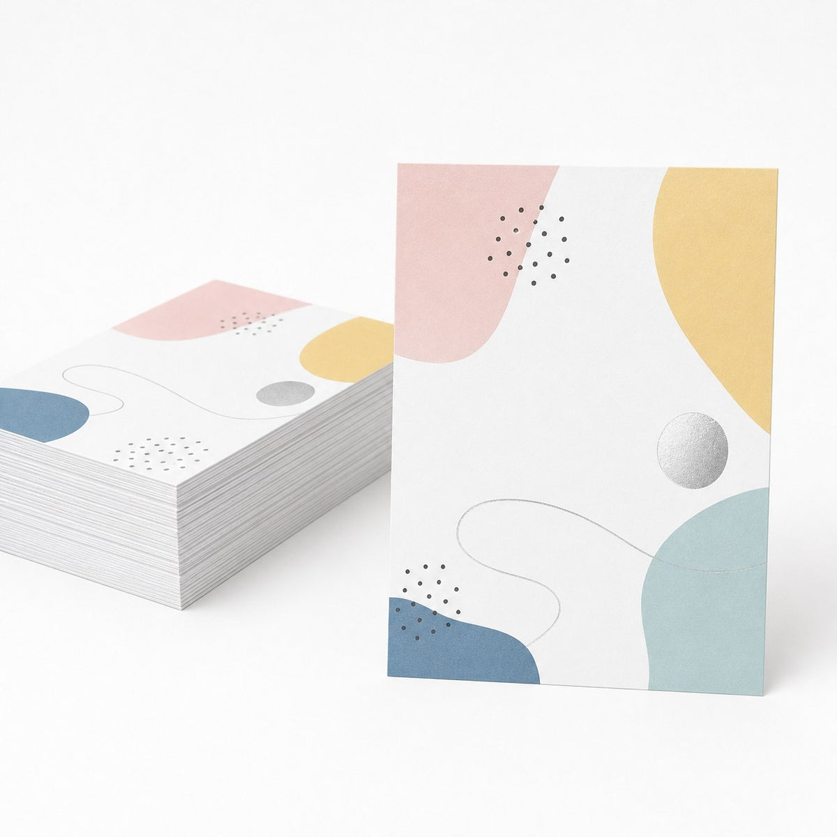 Briefpapier DIN A6, 5/0 farbig, (Vorderseite: CMYK 4-farbig + Silber-Farbe / Rückseite: unbedruckt)