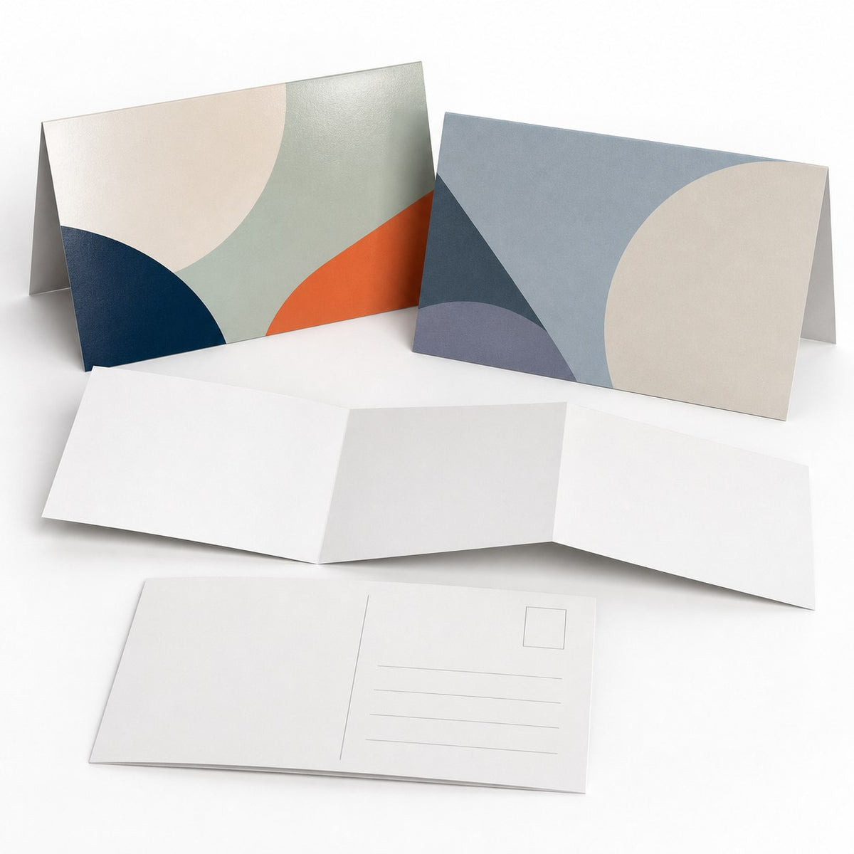 Postkarte, gefalzt auf DIN lang (9,9 x 21,0 cm), 4-seitig, mit allen Veredelungskombinationen