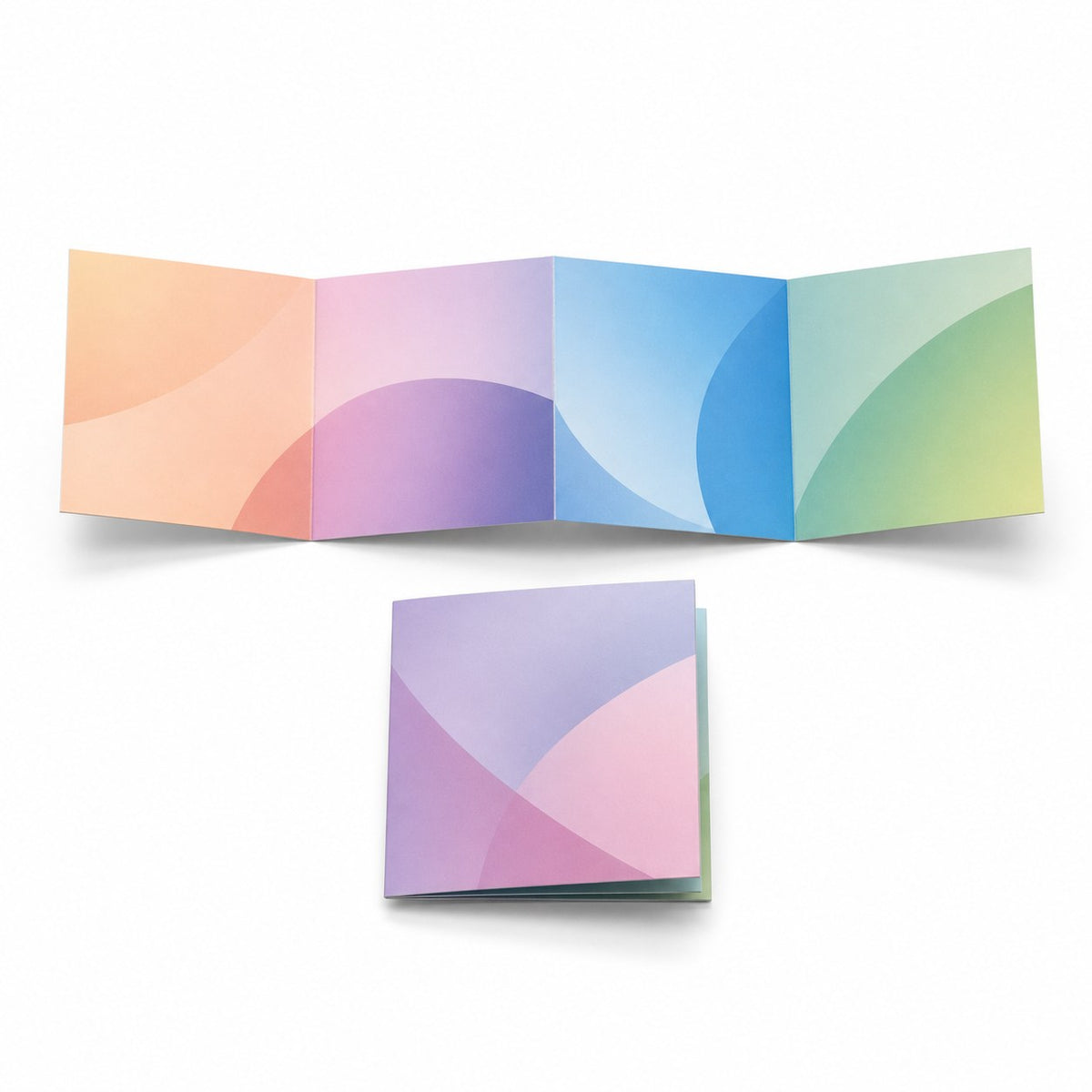 Faltblatt, gefalzt auf Quadrat 10,0 cm x 10,0 cm, horizontaler Wickelfalz, 8-seitig