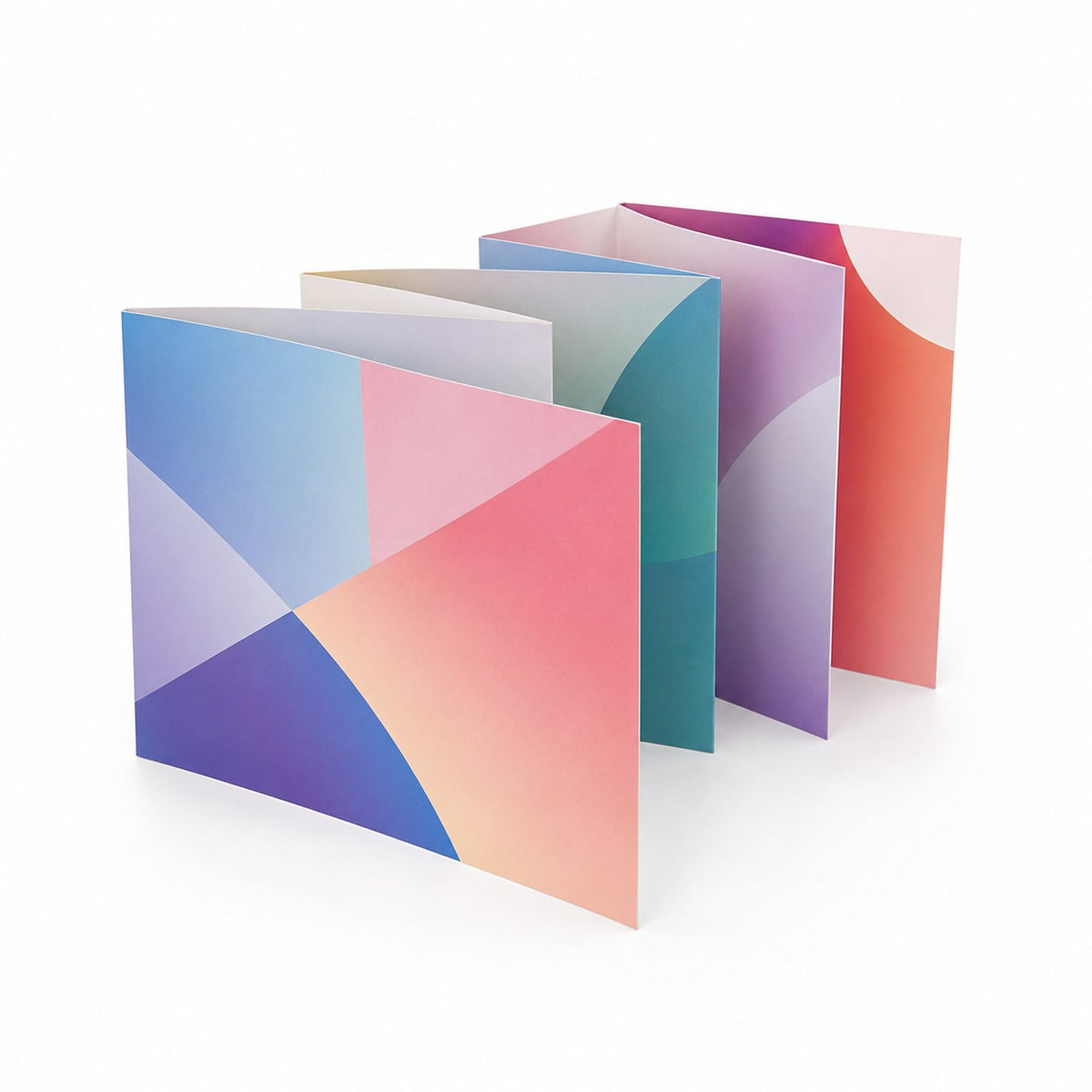 Faltblatt, gefalzt auf MAXI-Format (23,5 cm x 12,5 cm), horizontaler Wickelfalz, 6-seitig