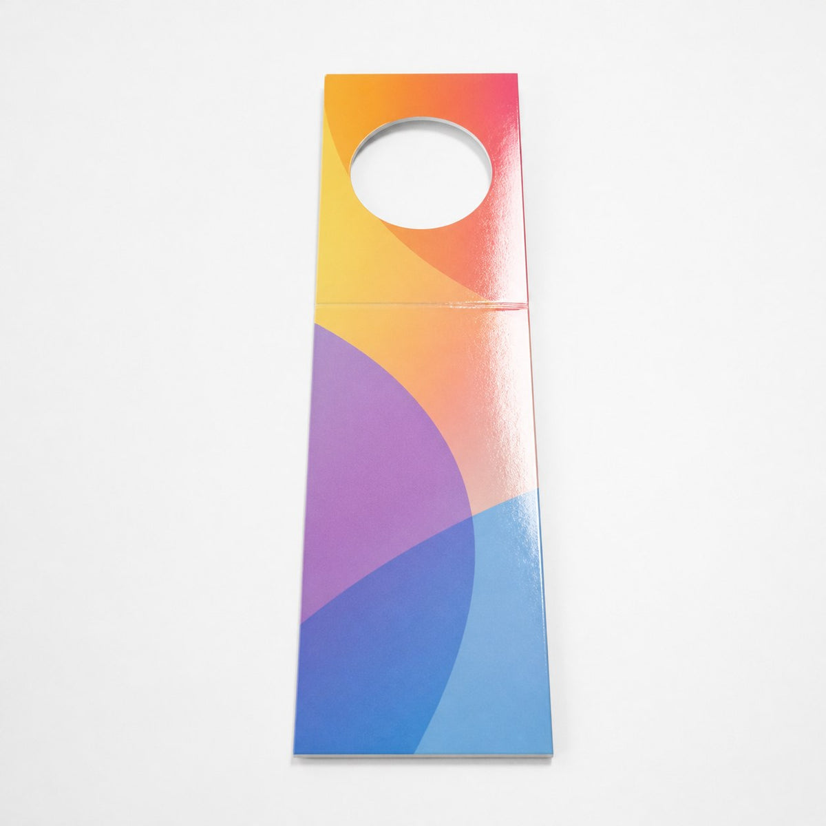 Flaschenanhänger 49 x 260 mm mit Falz, einseitig bedruckt, mit Hochglanzlackierung
